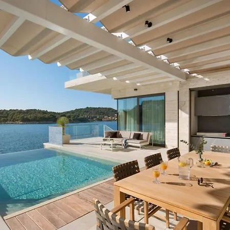 Sunrise With Heated Pool